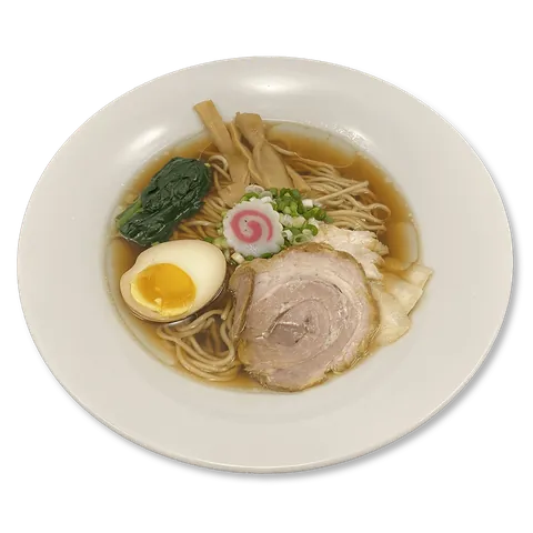 Shoyu Ramen au bouillon de soja et naruto